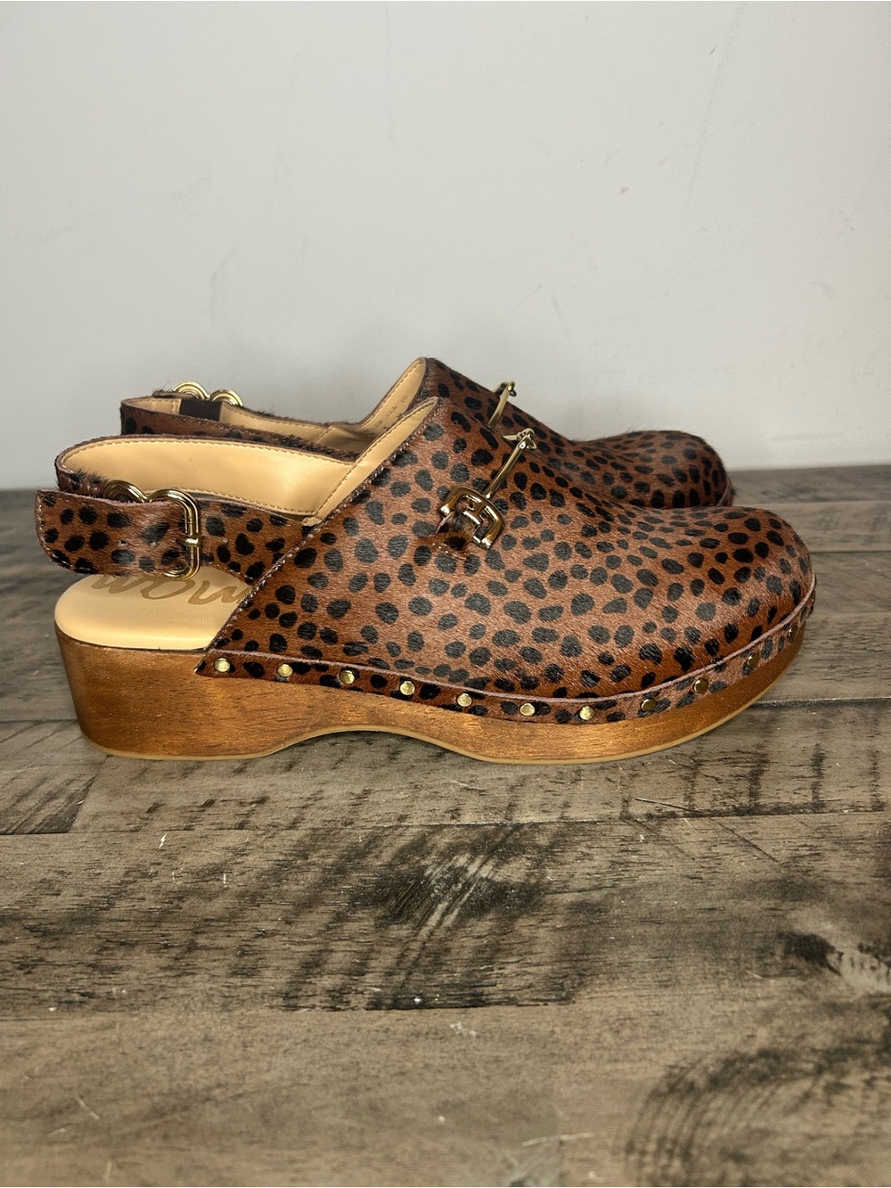Sam Edelman Hilda Leopard Print Slingback Clog with Studded Wood Heel - Picture 6 of 7